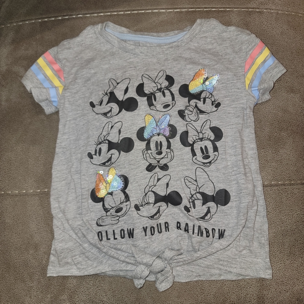 Disney XS Size 4-5 Minnie Short Sleeve Shirt Follow Your Rainbow